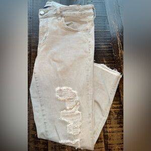 American Eagle Distressed Grey Jeggings
